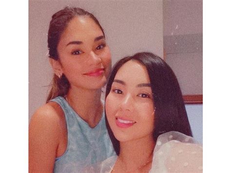 sarah alonzo wurtzbach|Pia Wurtzbach is proud of her sister Sarah's progress .